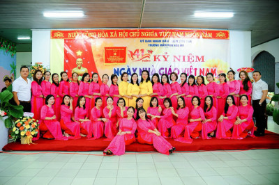 Trường mầm non Họa My tổ chức sinh hoạt kỷ niệm 41 năm Ngày nhà giáo Việt Nam (20/11/1982 - 20/11/2023)