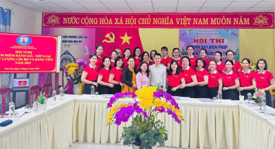 Hội nghị kiểm điểm, đánh giá - xếp loại chất lượng chi bộ và đảng viên trường mầm non hoạ my năm 2025.