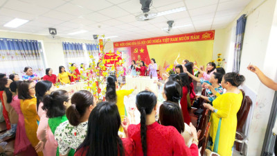 Xuân hội ngộ - yêu thương lan toả